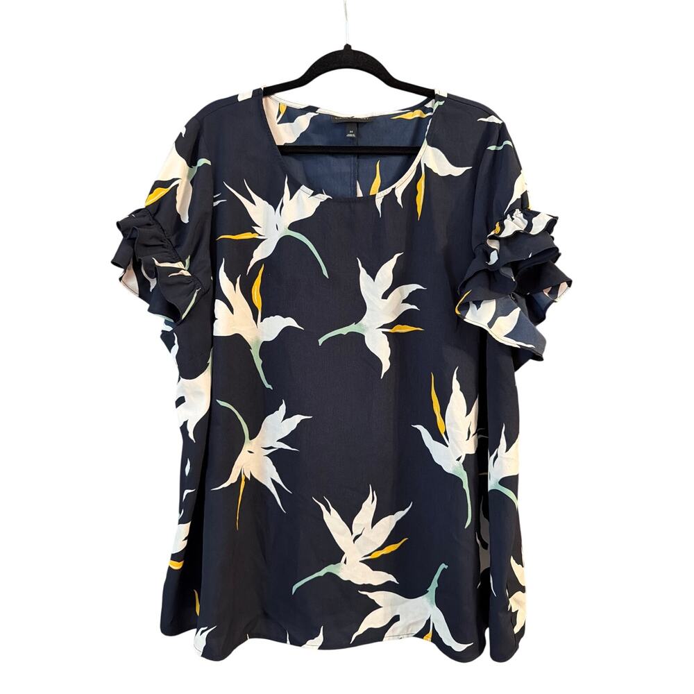 Lane Bryant Women's Plus Size Navy Blue & Cream Floral Ruffle Blouse Size 24